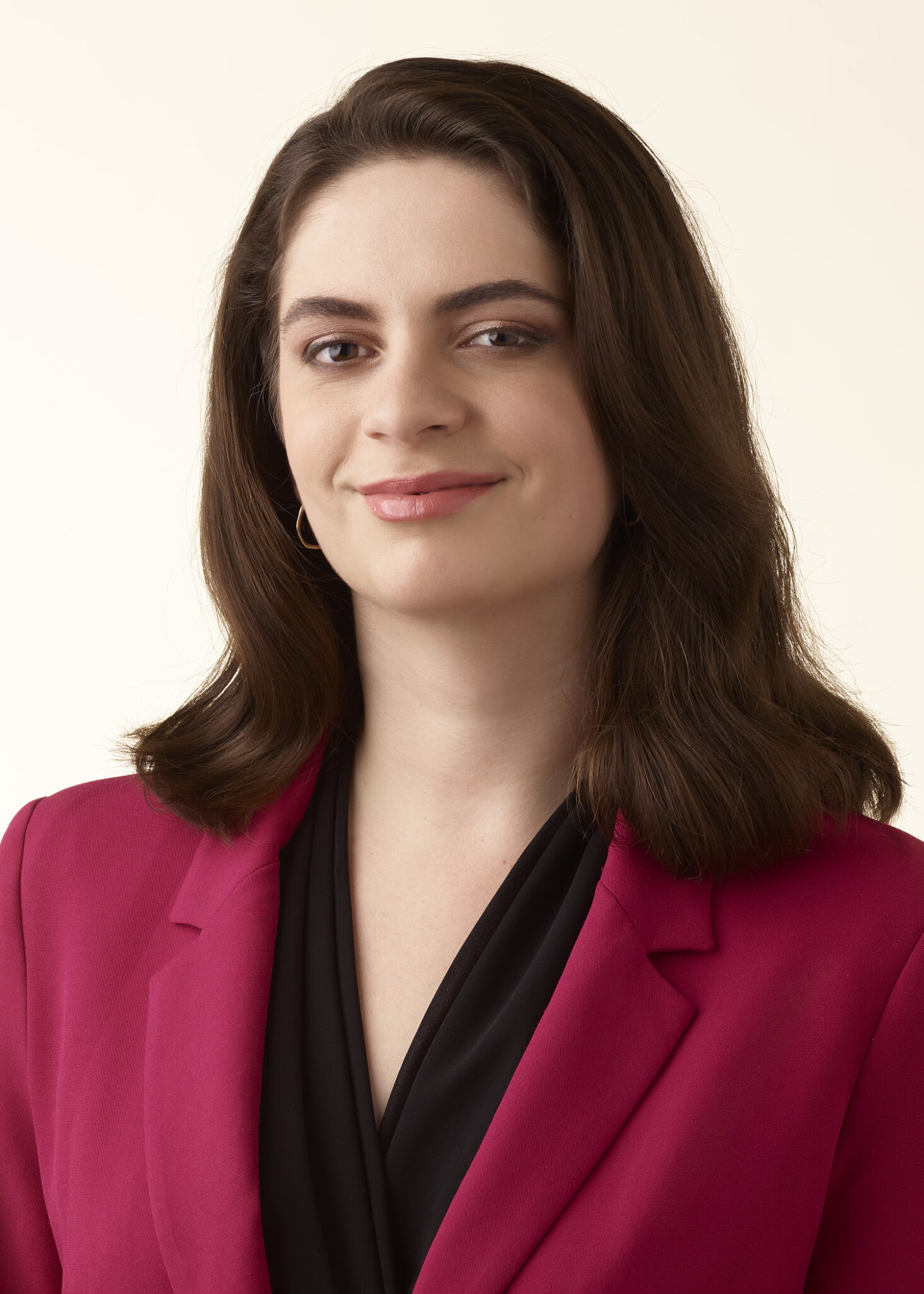 https://www.dipchand.com/wp-content/uploads/2021/11/DIP_THORNLEY_emma_447_5x7_Crop-scaled.jpg
